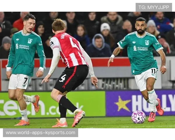 萨拉赫左脚弧线球破门,利物浦2比0伯恩利 萨拉赫左脚弧线球破门,利物浦2比0伯恩利